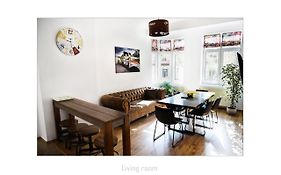 Apartament Dinicu, Brasov, Romania